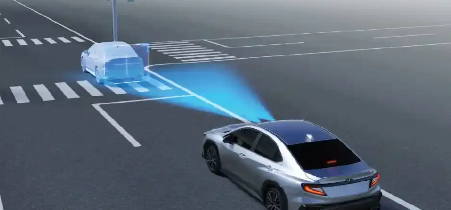 Frenado previo a la colisión